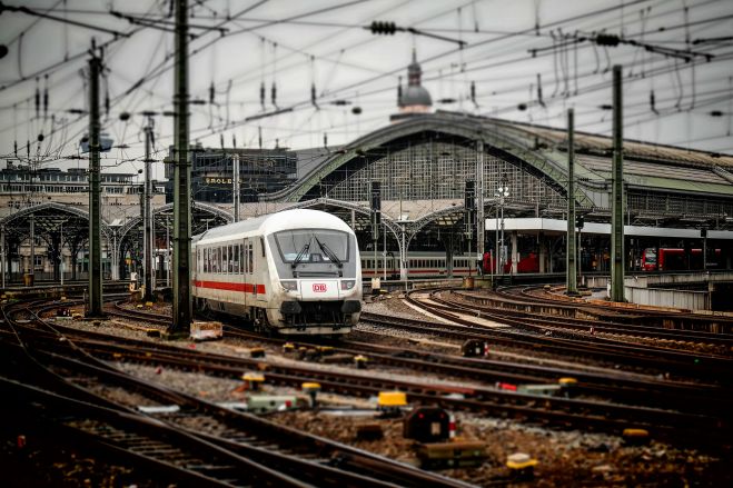 Plnou parou vpred – rok 2021 je Európskym rokom železníc!