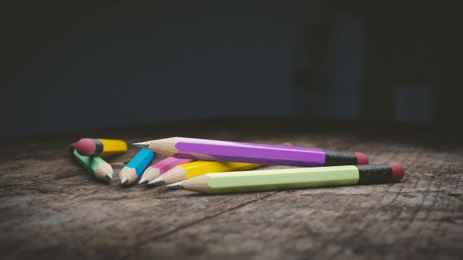 EÚ a Ukrajina podpísali 100-miliónovú pomoc na obnovu vojnou poškodených škôl