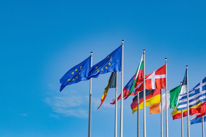 EÚ prisľúbila na Európskom humanitárnom fóre v roku 2025 2,3 miliardy EUR